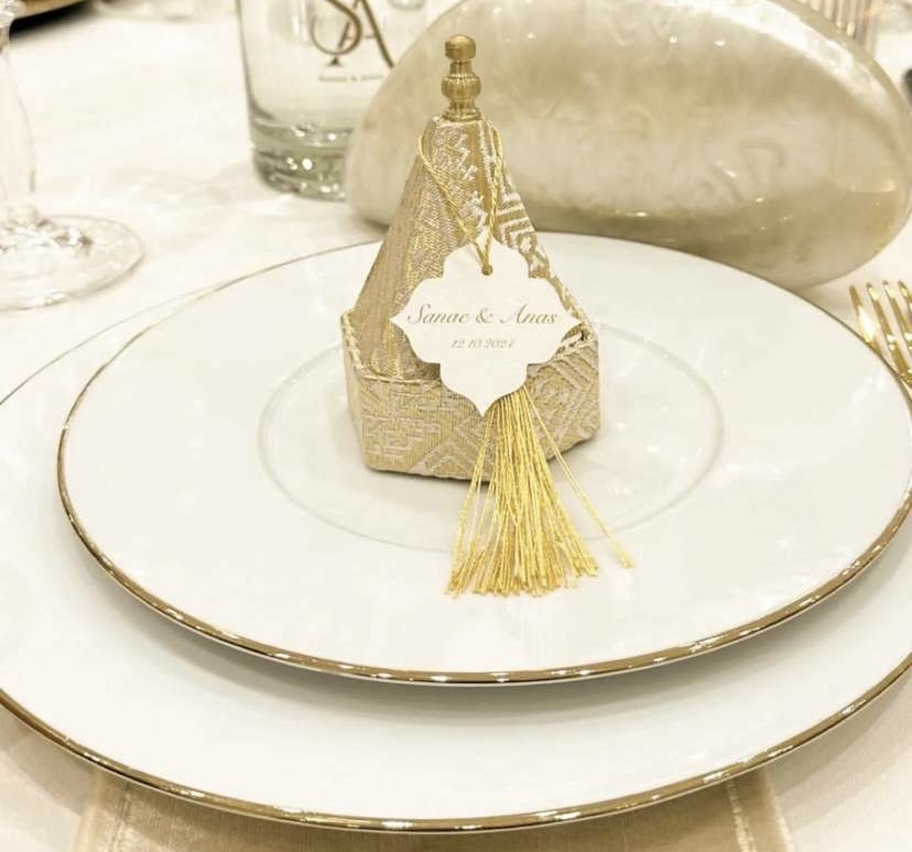 Custom Henna Day Tag For Guest - Wedding Supply Business recension och pris