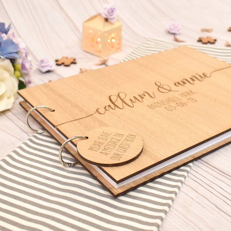Custom Wooden Wedding Guest Bo - Personalized Guest Book recension och pris