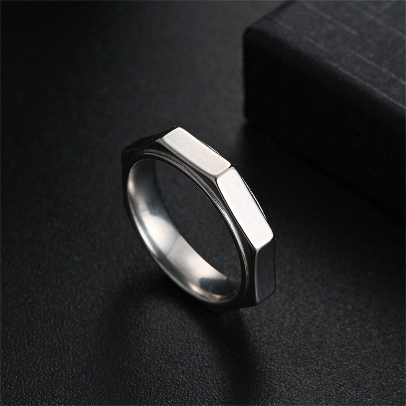 5MM Fashion Hexagon Titanium S - Wedding Zone recension och pris